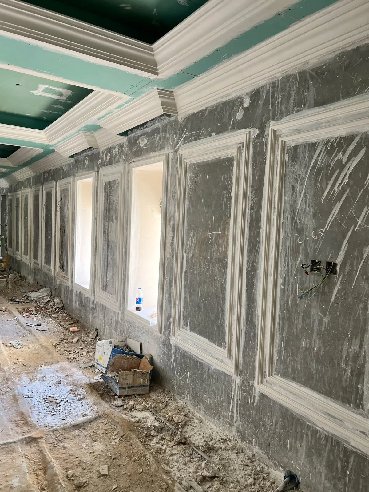 Interior marble panel finishing